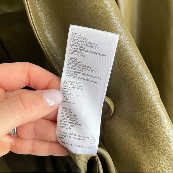 Urban Outfitters Oversized Jules Faux Leather Blazer Olive Small - Picture 14 of 15